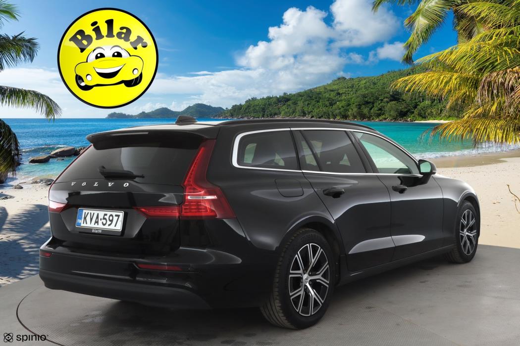 VOLVO V60 2023