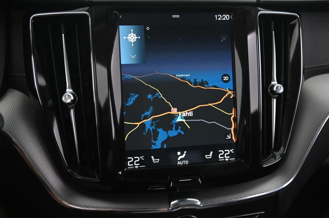 VOLVO XC60 2018