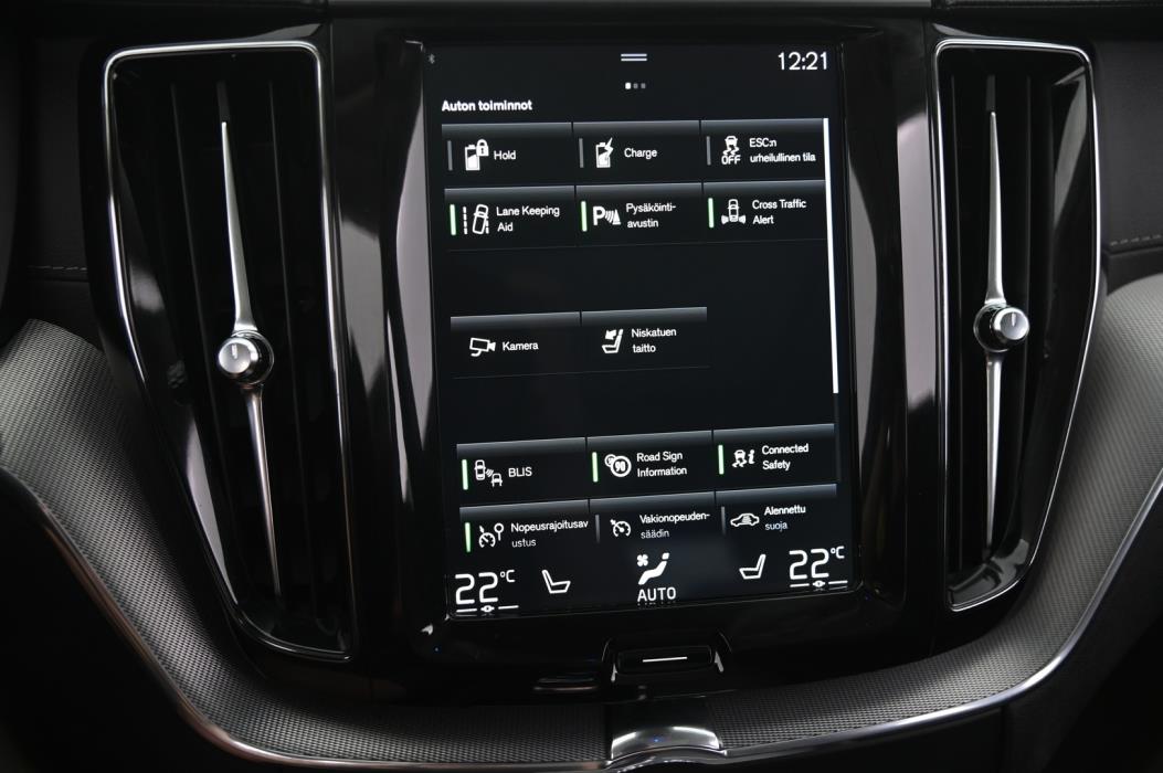 VOLVO XC60 2018