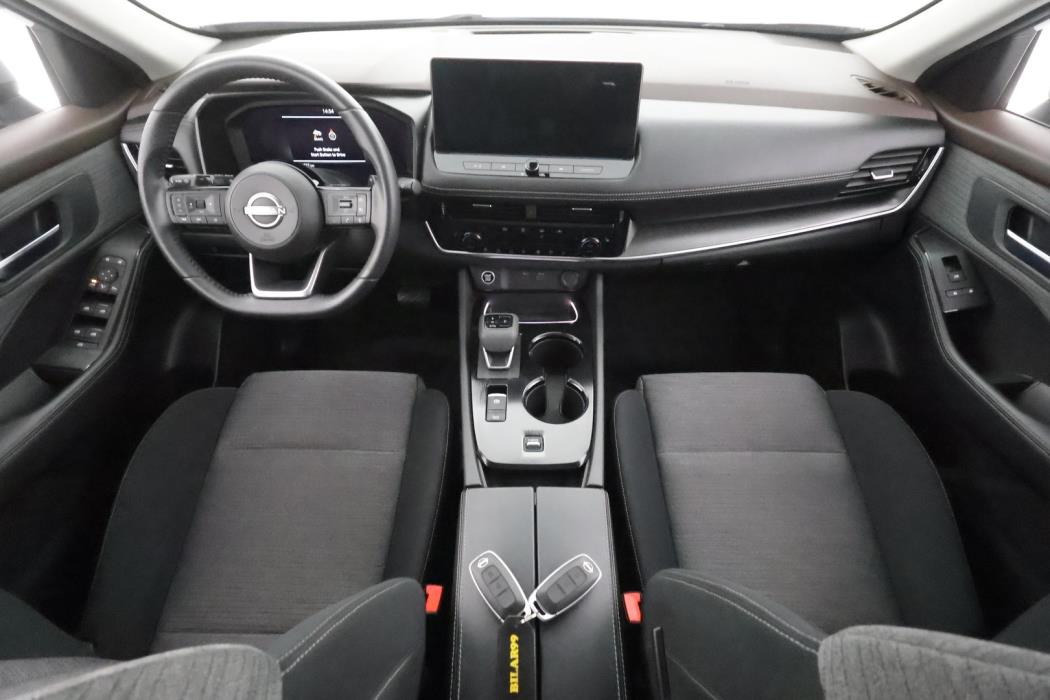 NISSAN X-Trail 2024