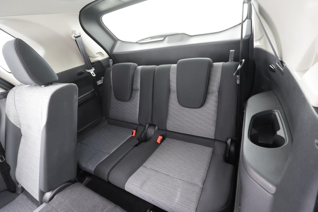NISSAN X-Trail 2024