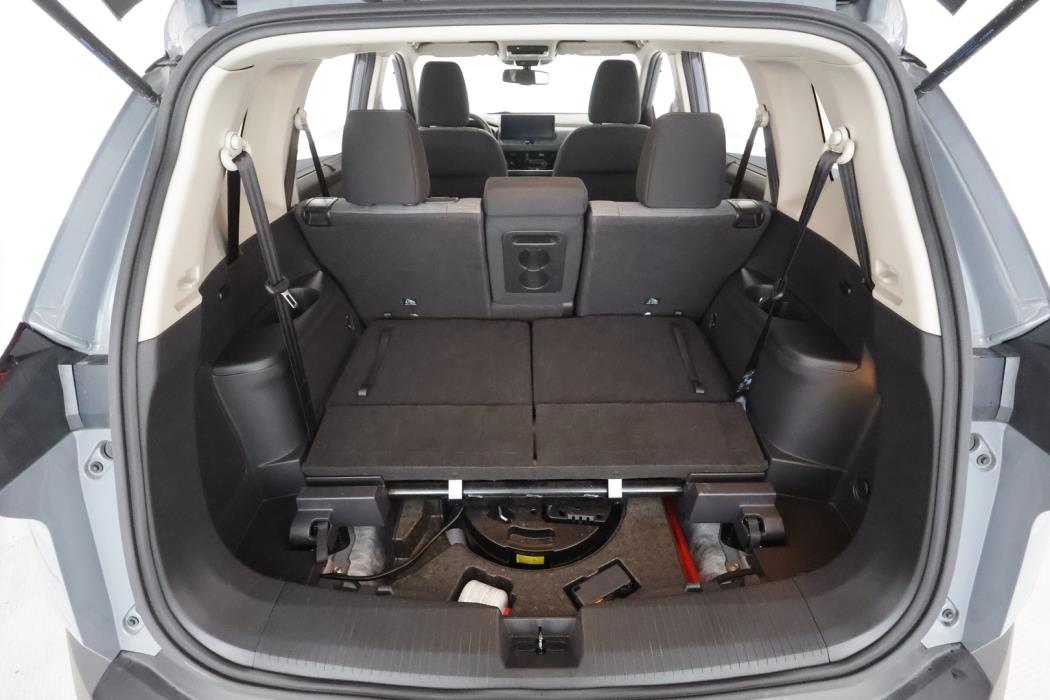 NISSAN X-Trail 2024