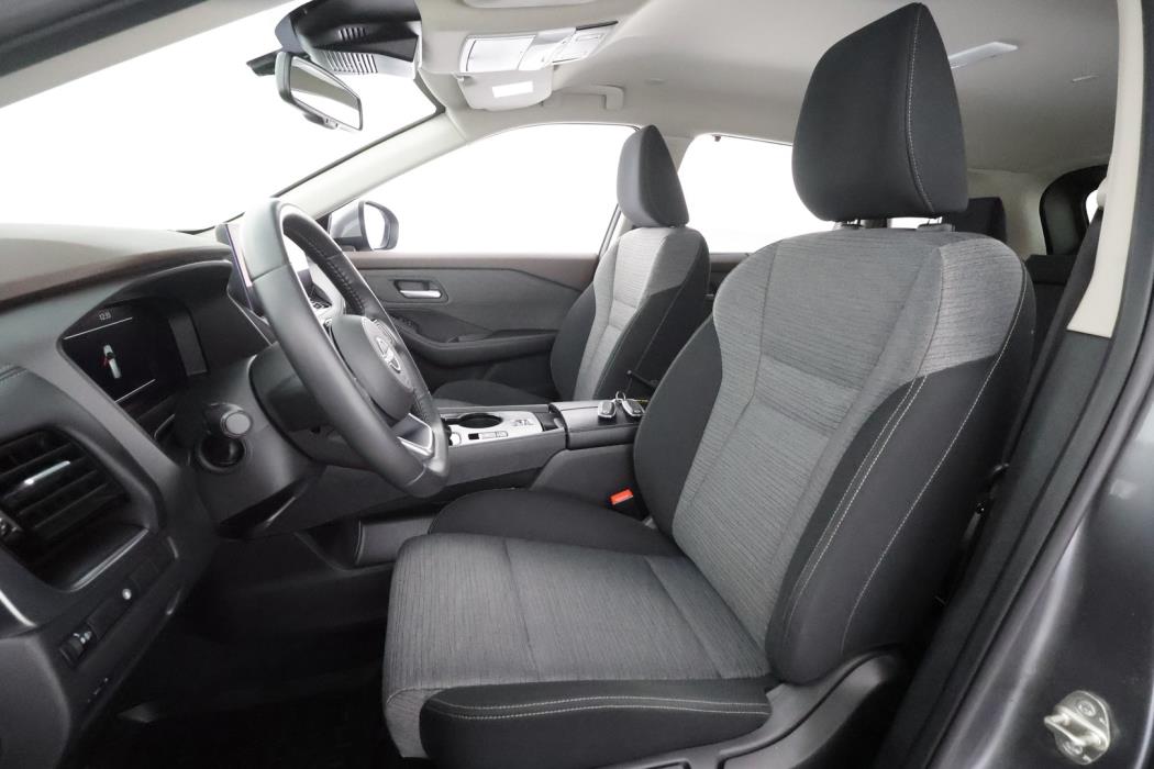 NISSAN X-Trail 2024