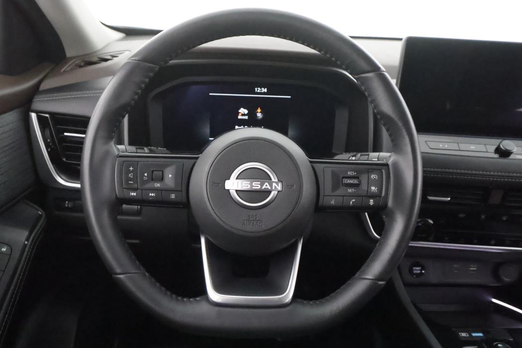 NISSAN X-Trail 2024