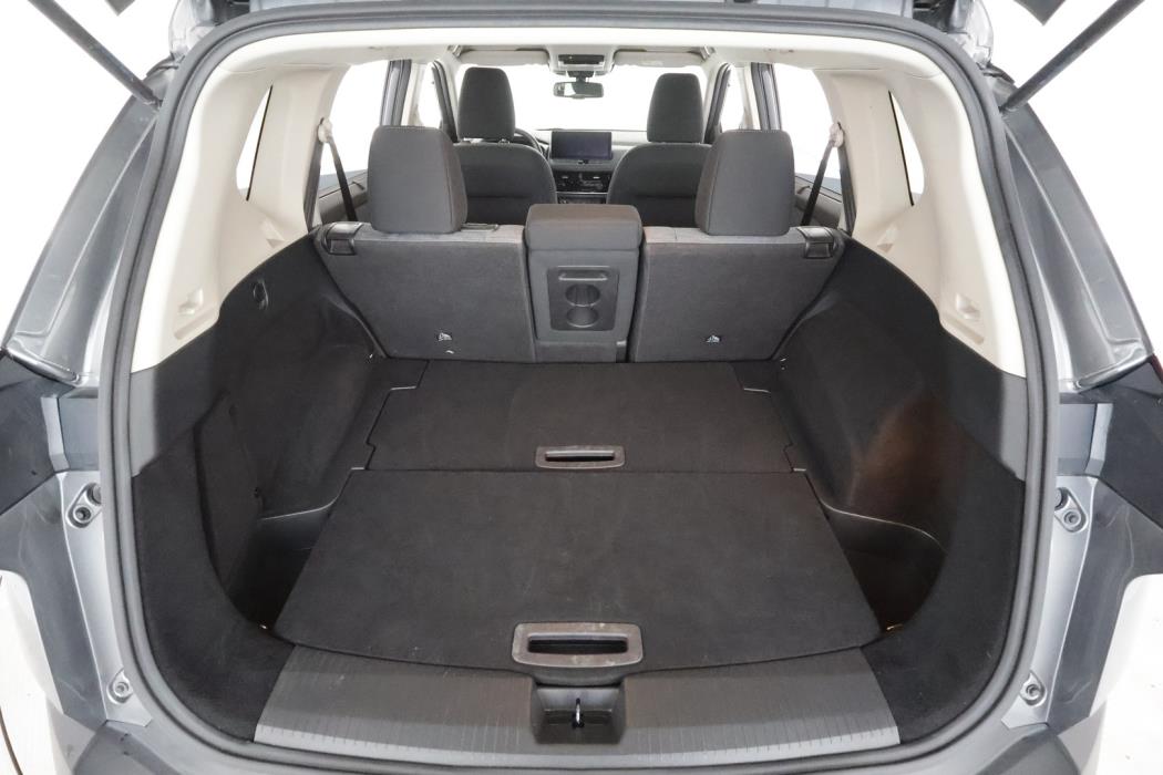 NISSAN X-Trail 2024