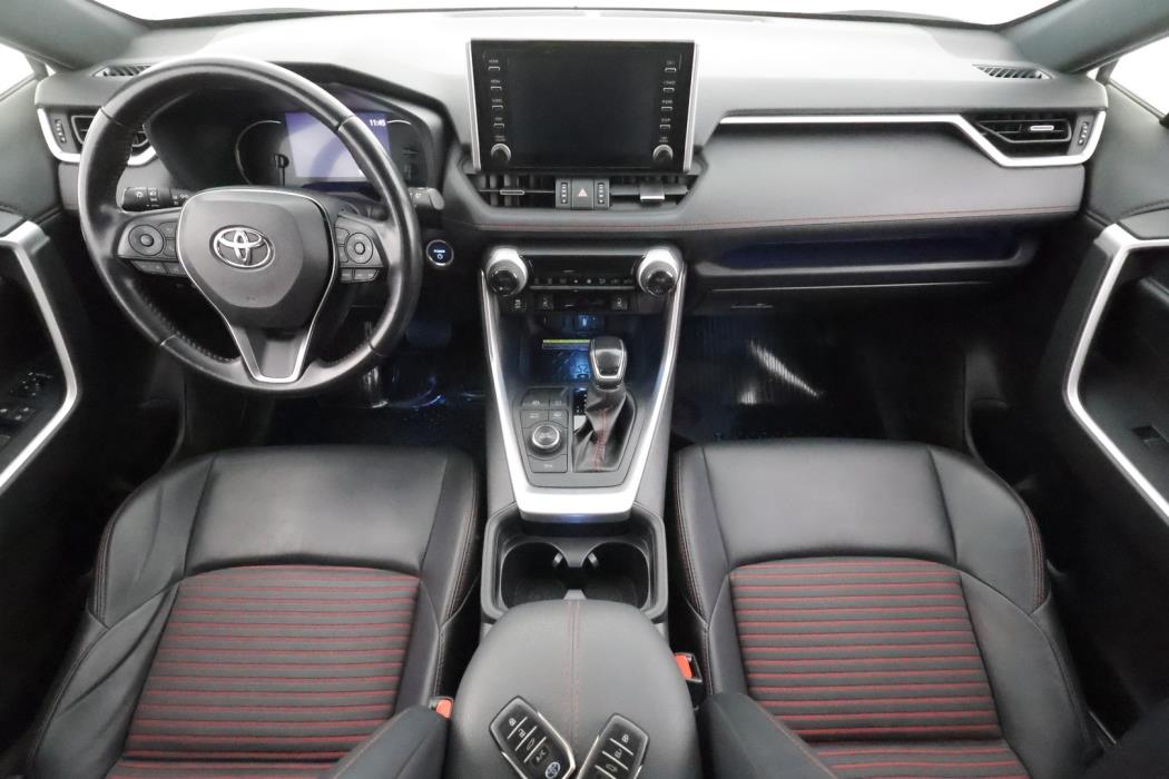 TOYOTA RAV4 Plug-in 2021
