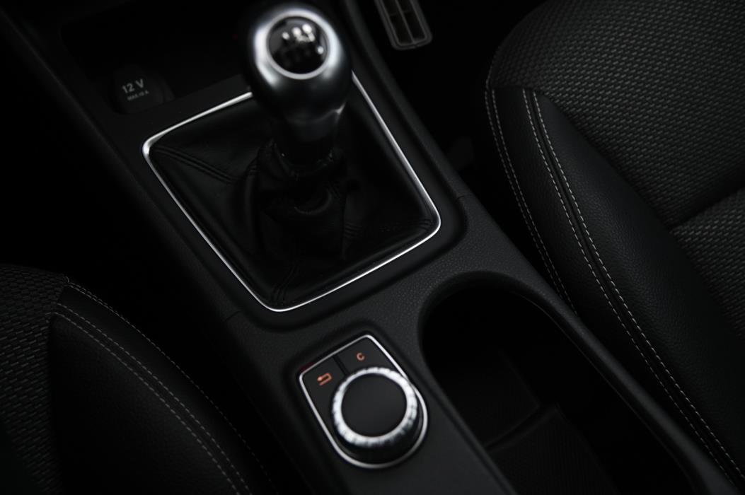 MERCEDES-BENZ CLA 2015