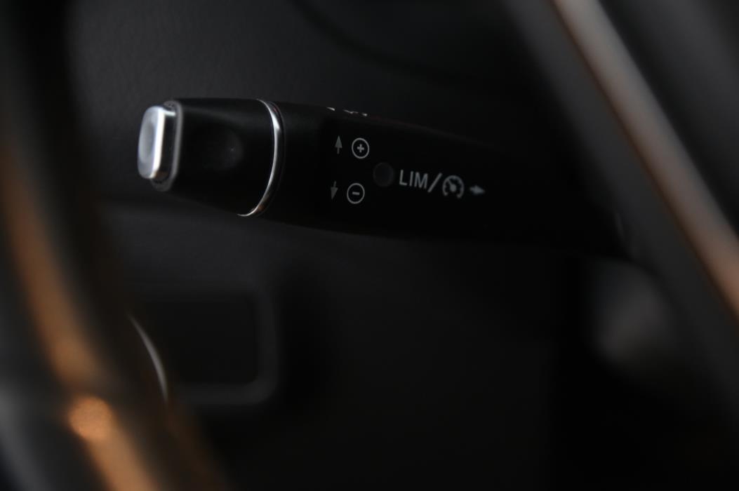 MERCEDES-BENZ CLA 2015