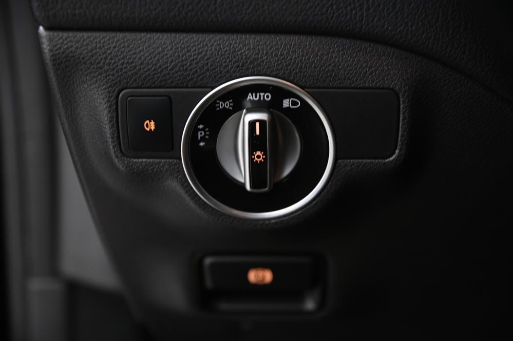 MERCEDES-BENZ CLA 2015