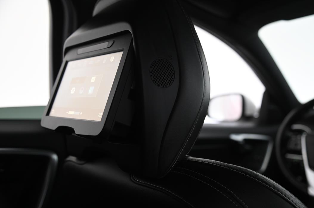 VOLVO V60 2016