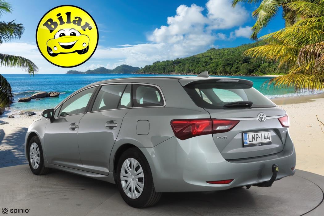 TOYOTA Avensis 2016