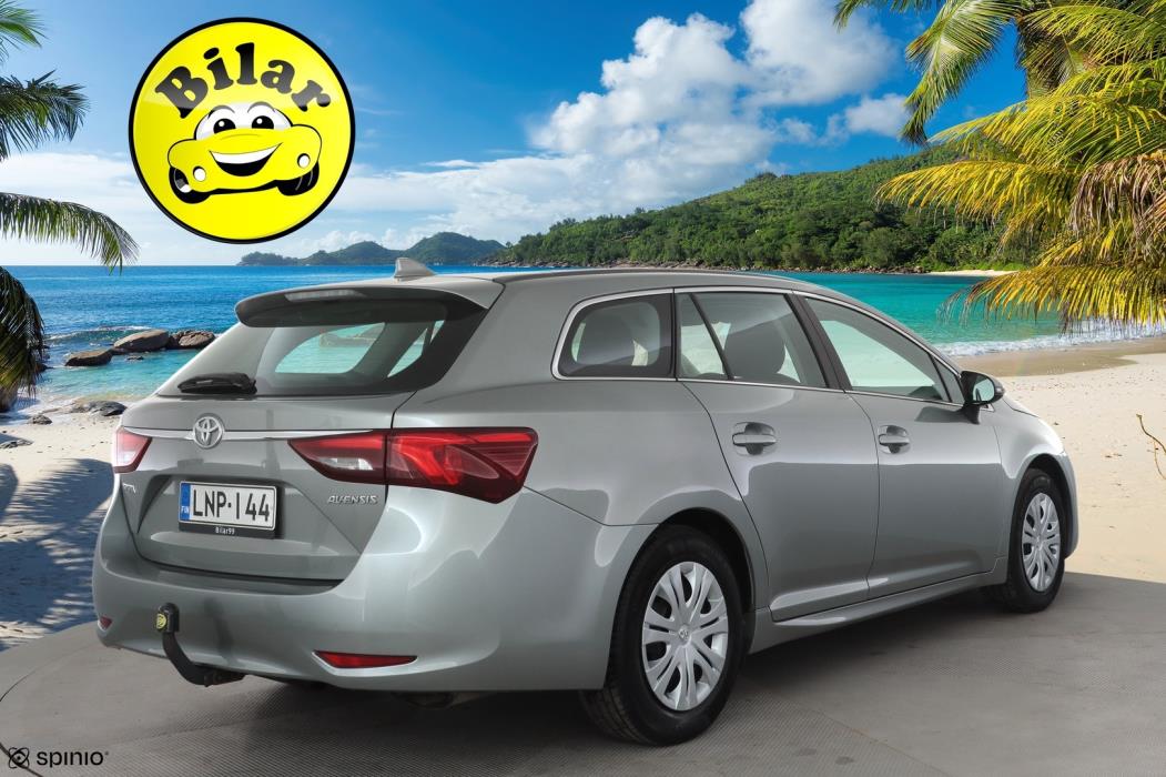 TOYOTA Avensis 2016