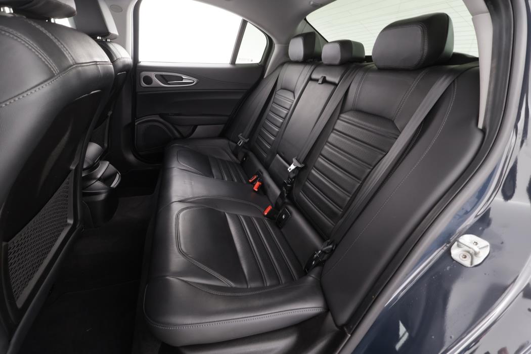 ALFA ROMEO Giulia 2018