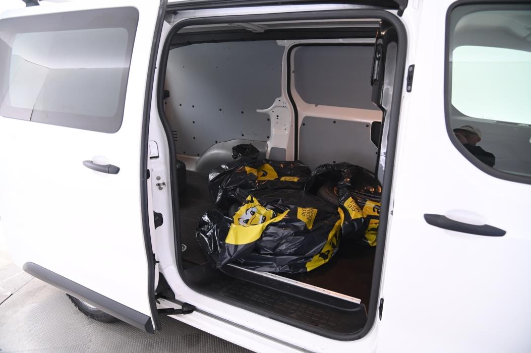 TOYOTA Proace 2021