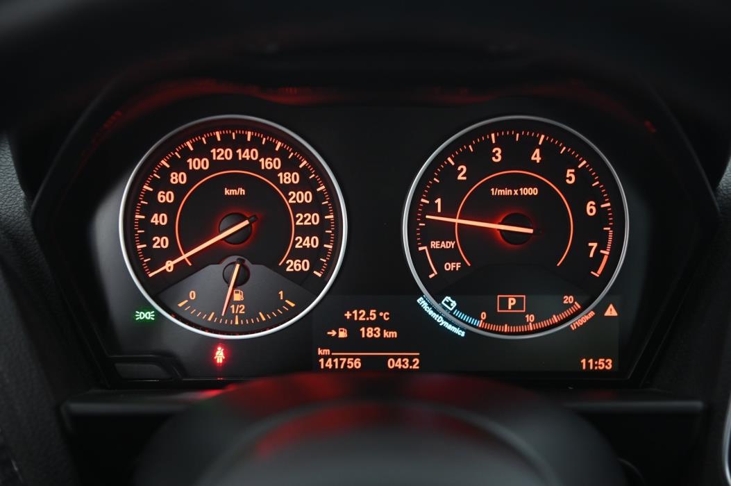 BMW 228 2016