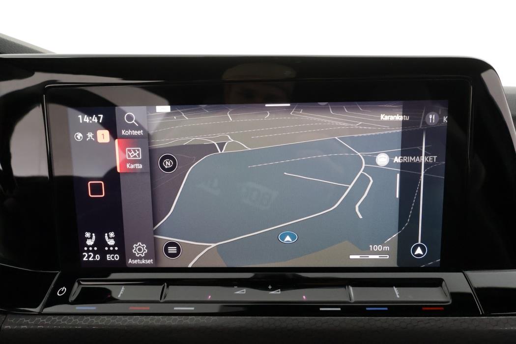 VOLKSWAGEN Golf 2023