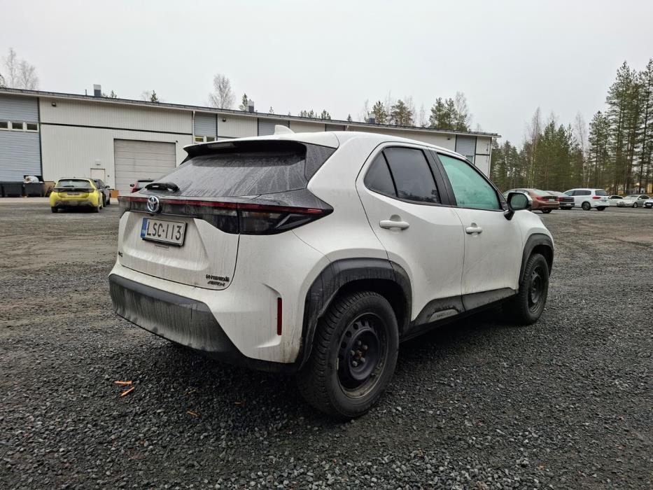 TOYOTA Yaris Cross 2023