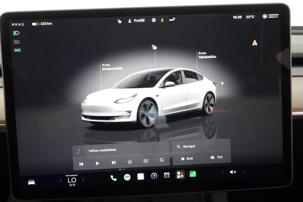 TESLA Model 3 2023