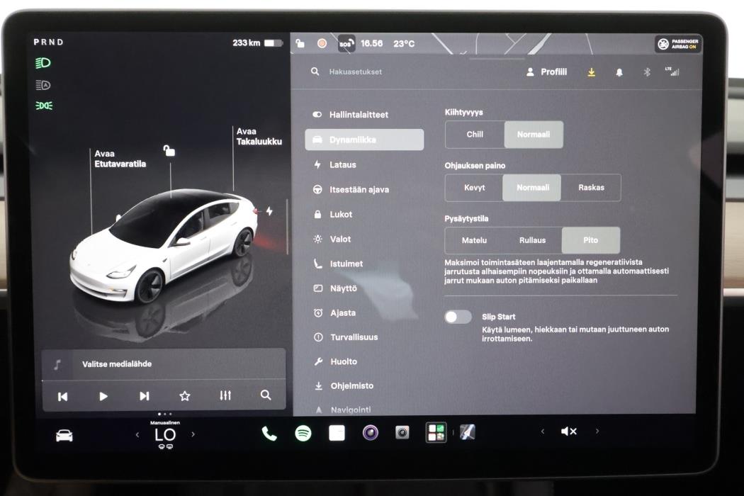 TESLA Model 3 2023