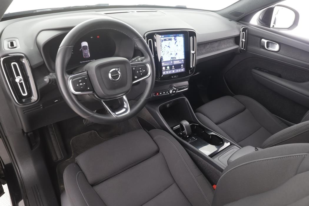 VOLVO C40 2023