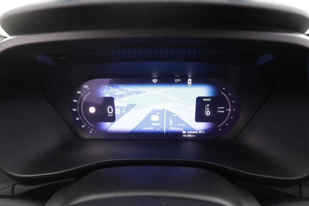 VOLVO C40 2023