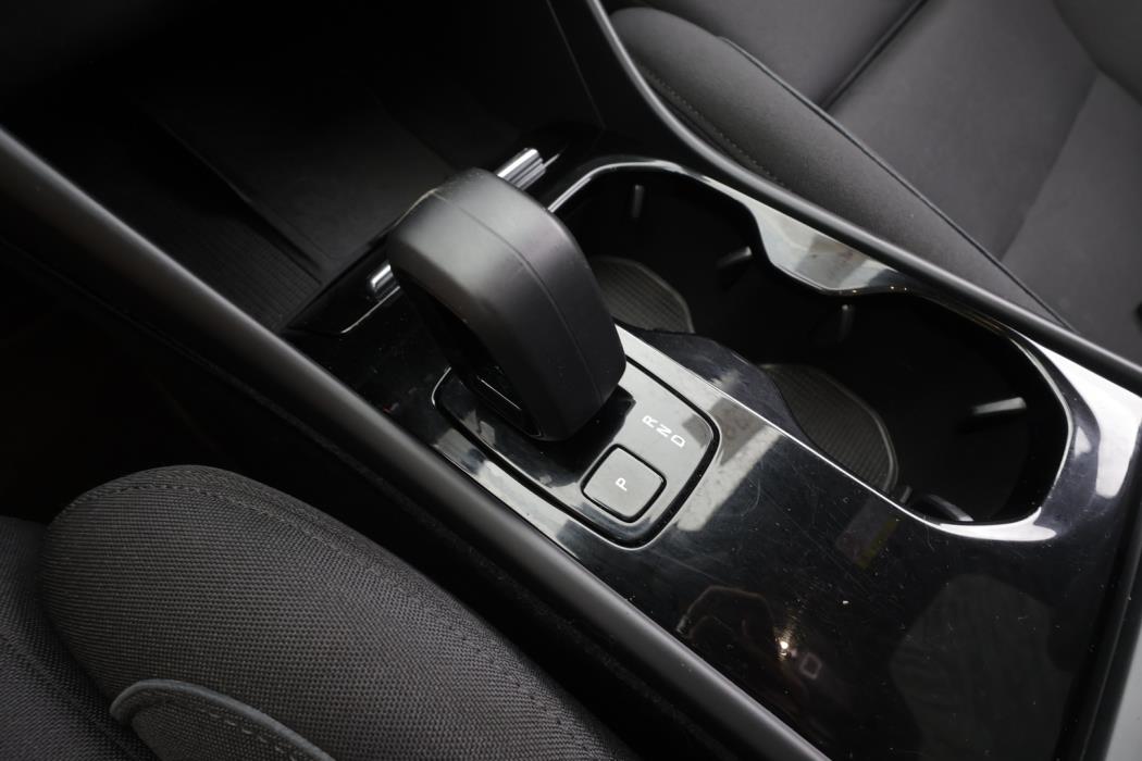 VOLVO C40 2023
