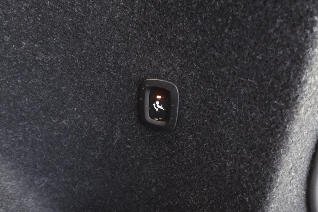 VOLVO C40 2023