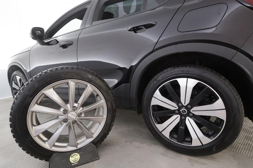VOLVO C40 2023