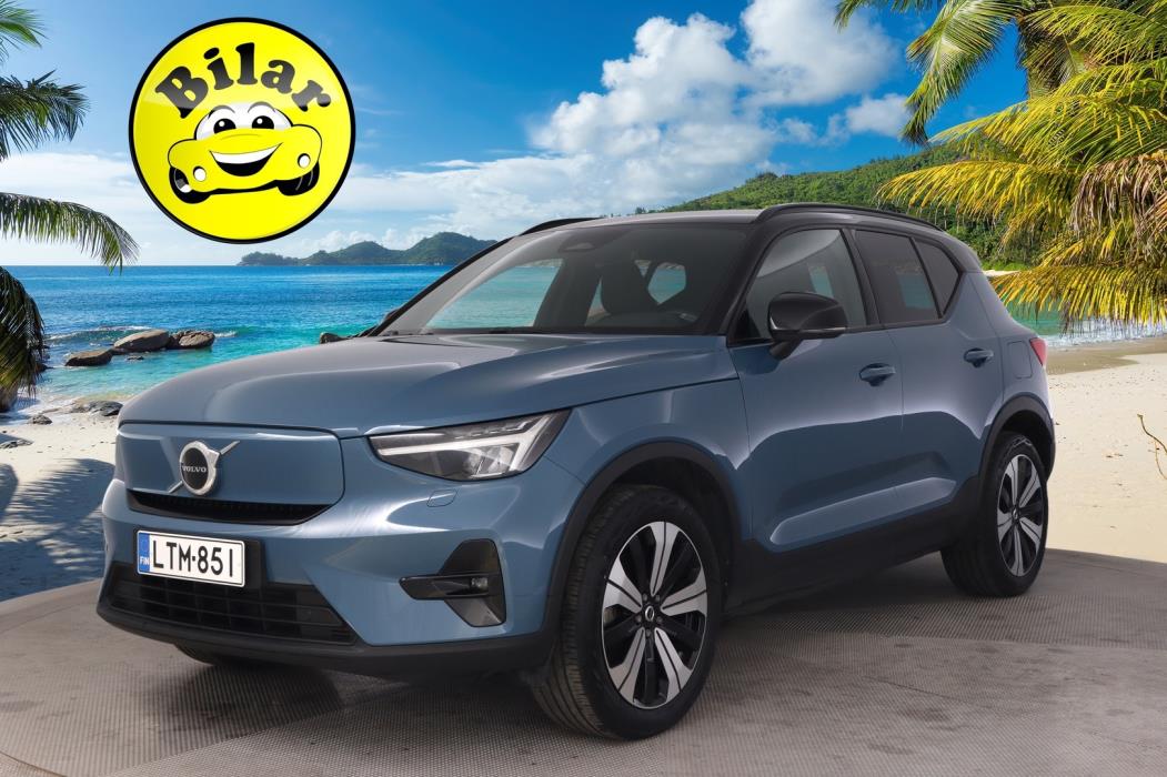 VOLVO XC40 2023