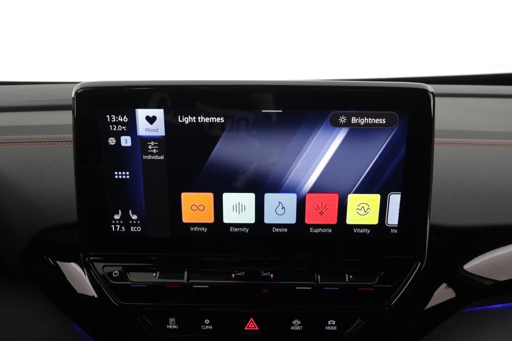 VOLKSWAGEN ID.4 2023