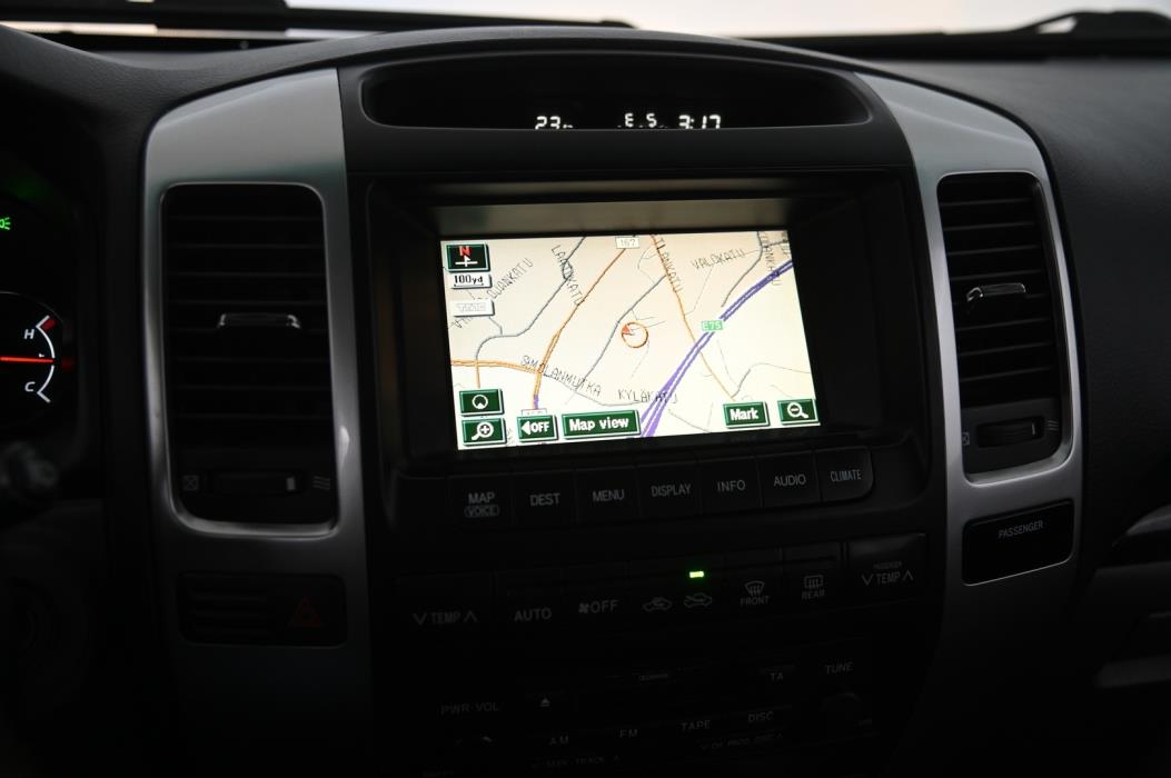 TOYOTA Land Cruiser 2009