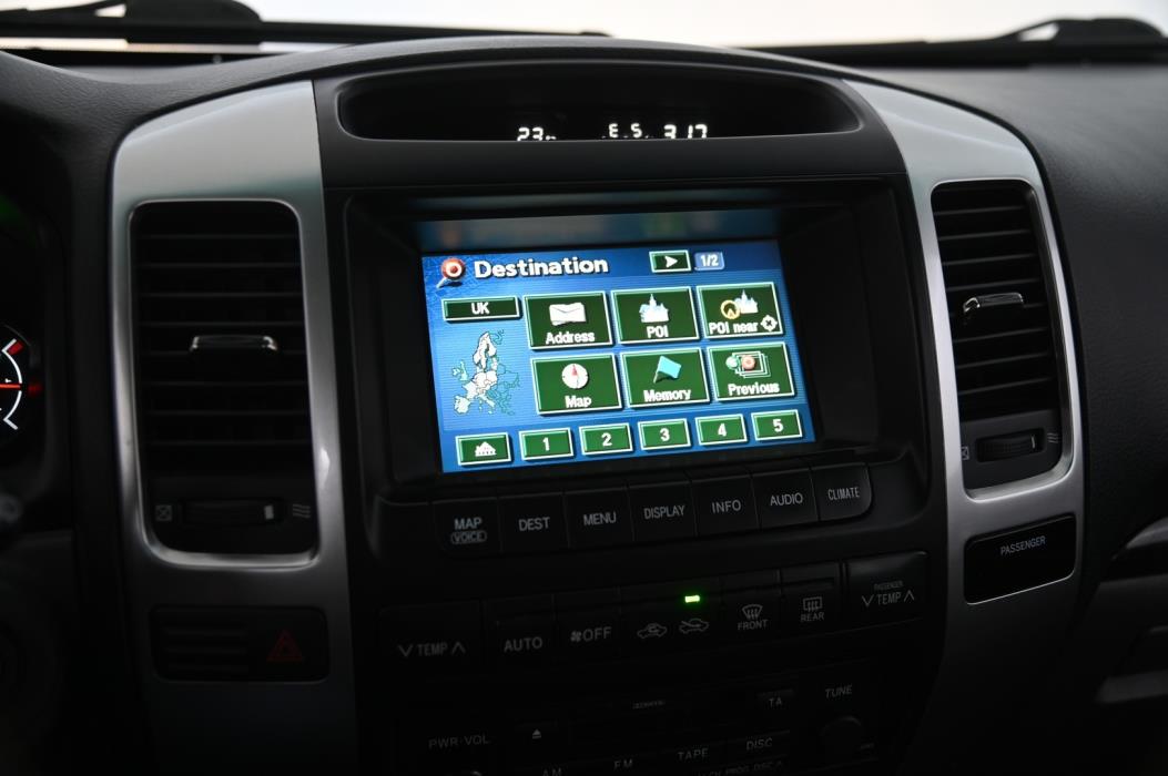 TOYOTA Land Cruiser 2009