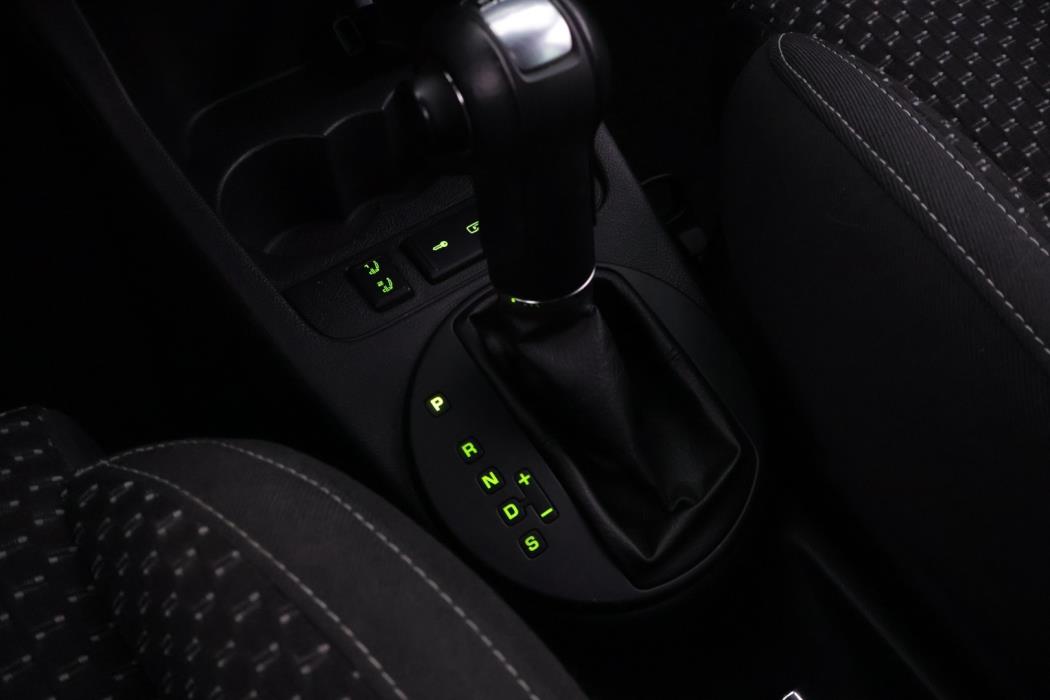 SKODA Fabia 2011