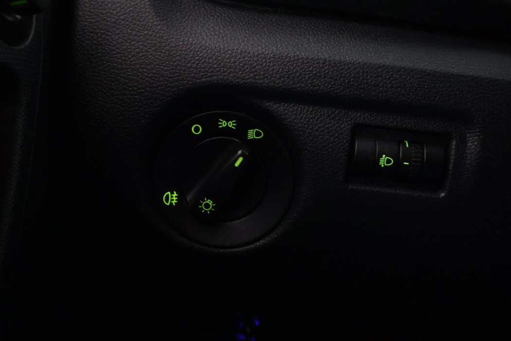SKODA Fabia 2011