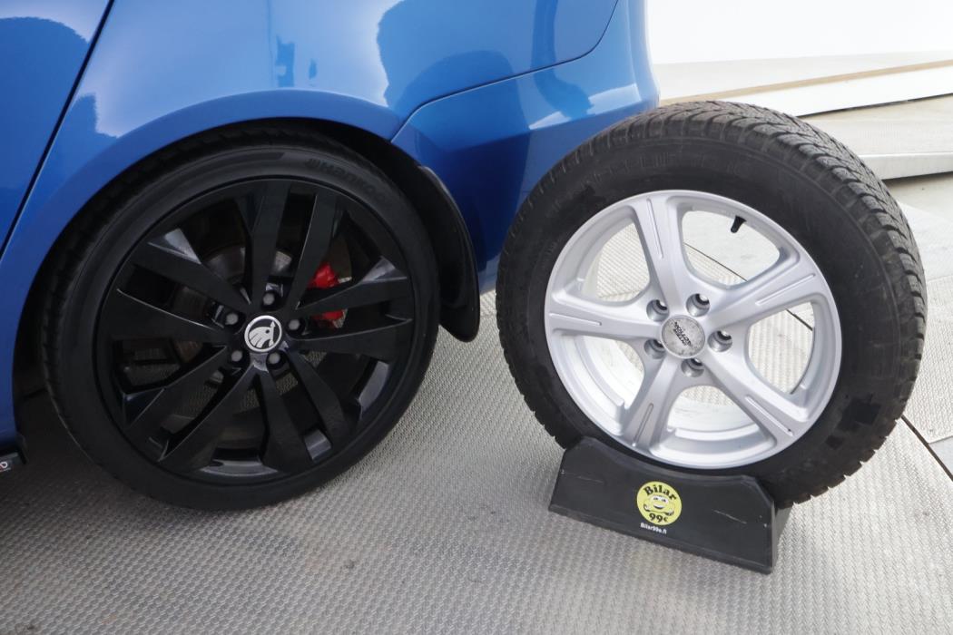 SKODA Fabia 2011