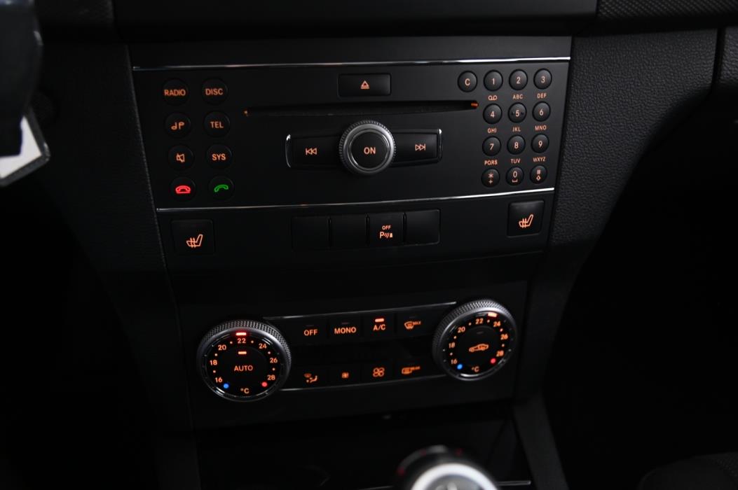 MERCEDES-BENZ GLK 2010
