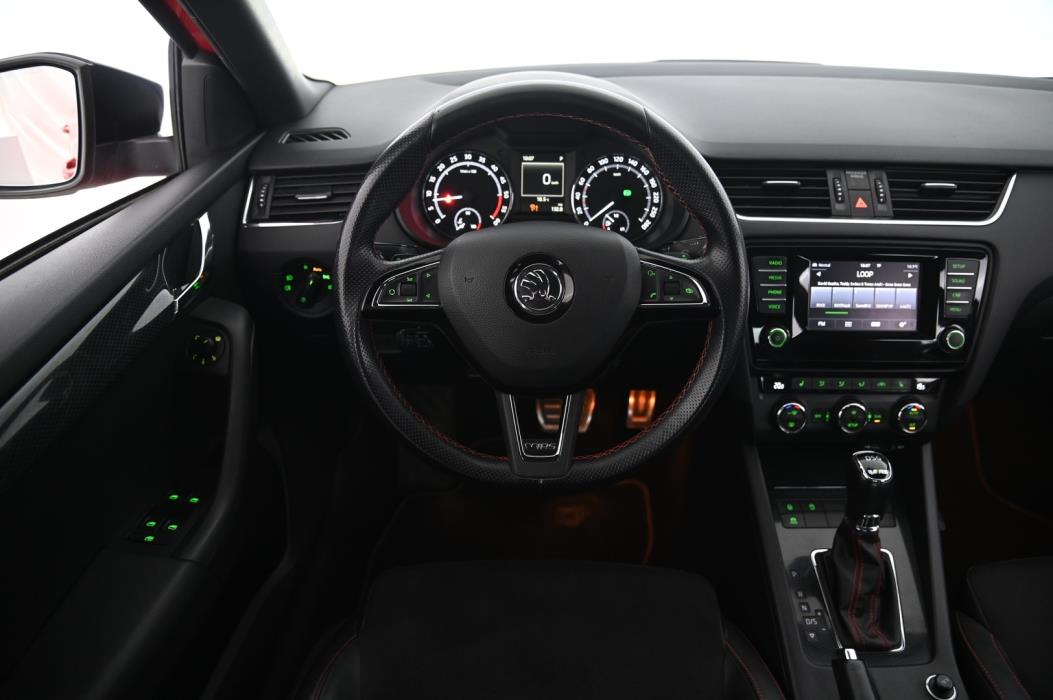 SKODA Octavia 2014
