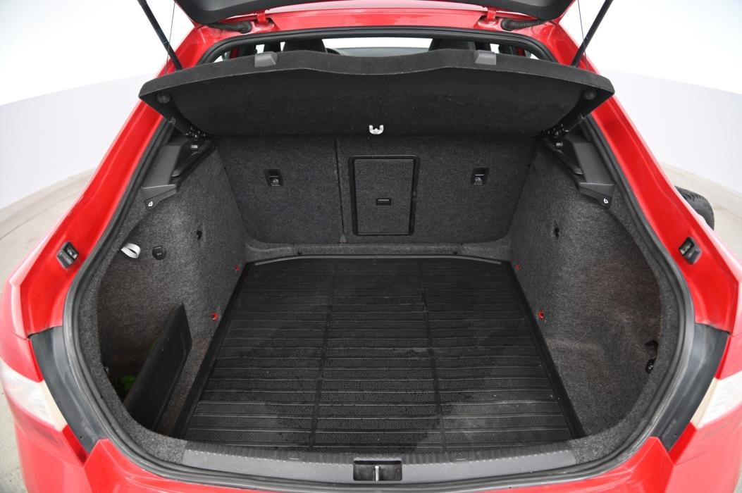 SKODA Octavia 2014