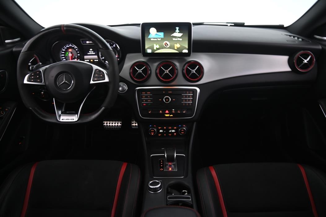 MERCEDES-BENZ CLA 2015