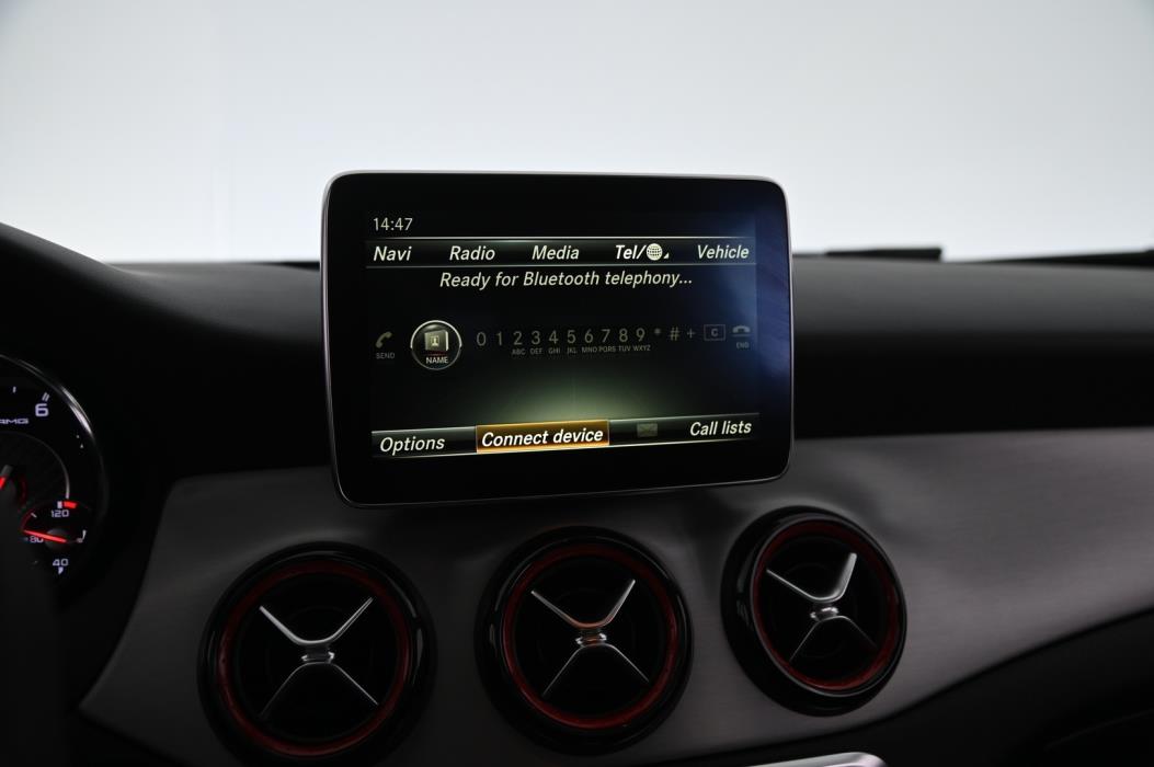 MERCEDES-BENZ CLA 2015