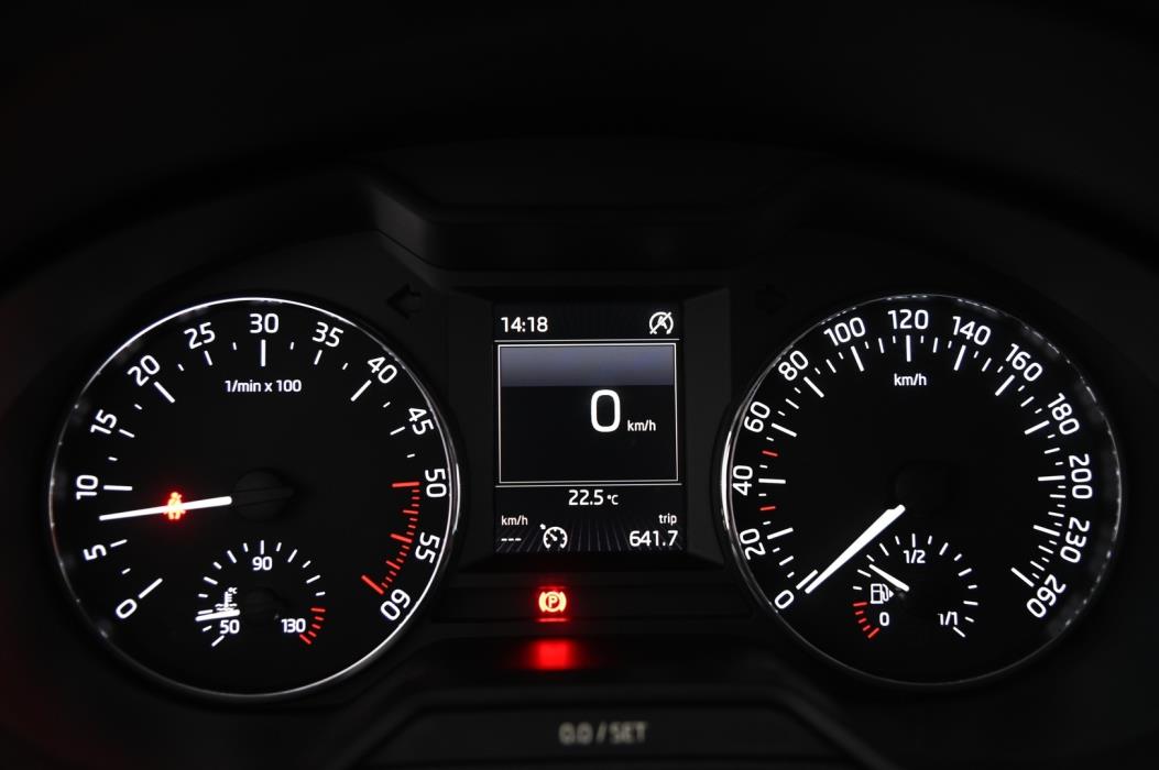 SKODA Octavia 2016