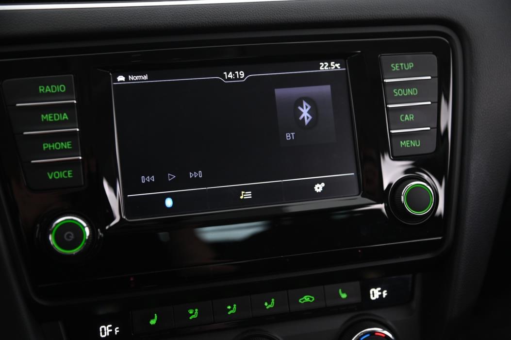 SKODA Octavia 2016