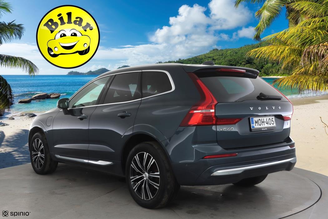 VOLVO XC60 2022
