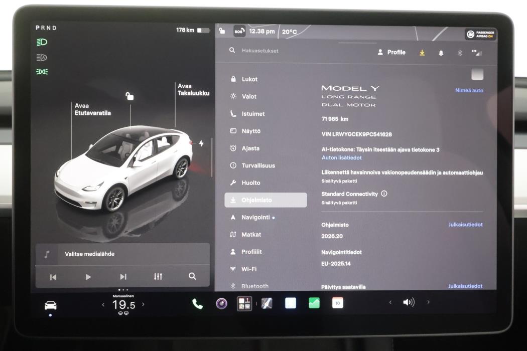 TESLA Model Y 2023