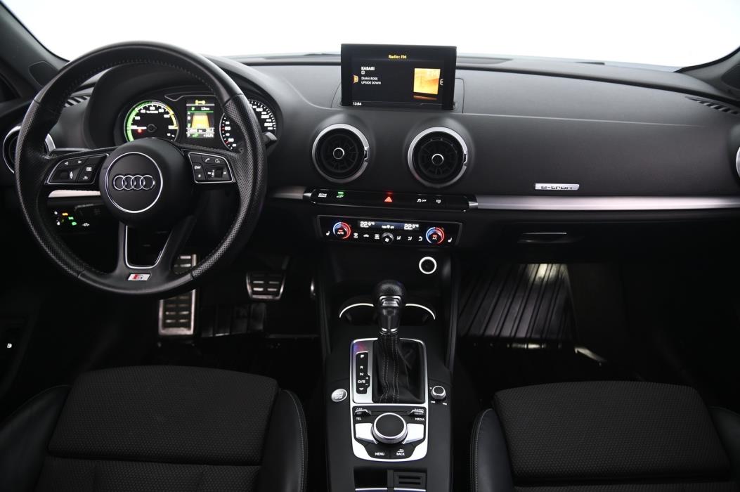 AUDI A3 2017