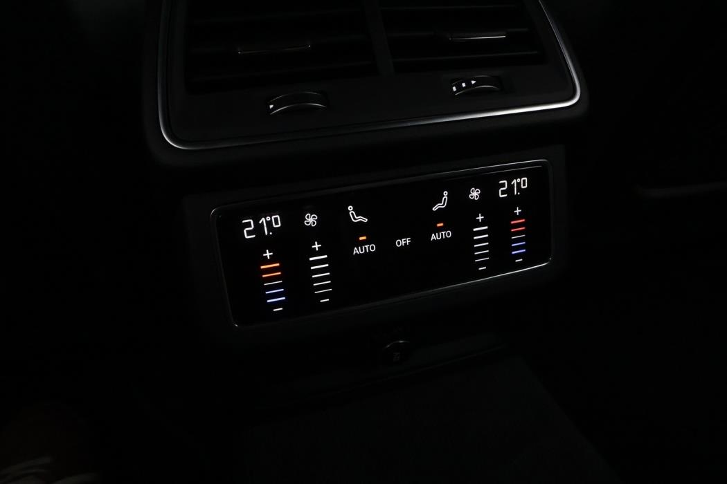 AUDI A6 2023