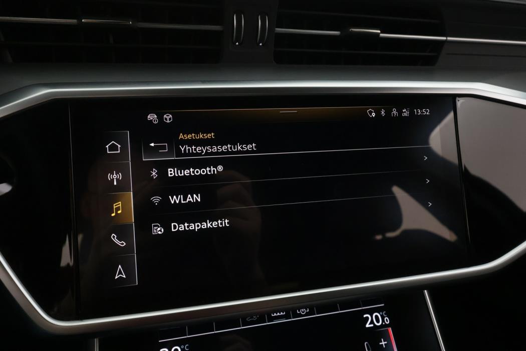 AUDI A6 2023