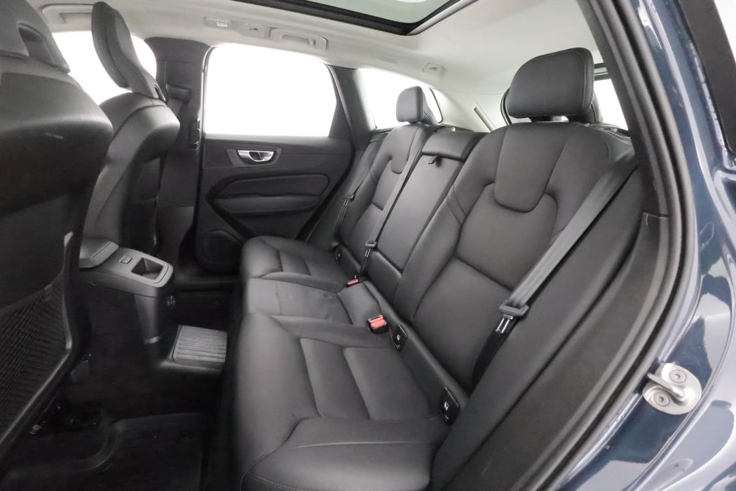 VOLVO XC60 2024
