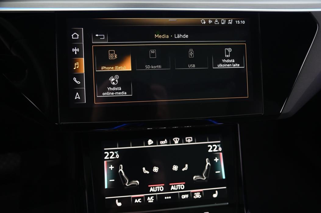 AUDI e-tron 2020