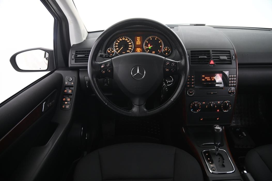 MERCEDES-BENZ A 2007